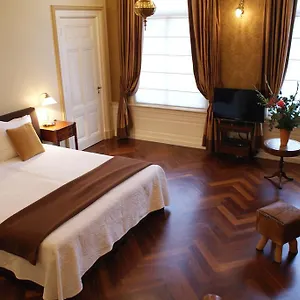 https://museum-suites.utrechthotels.net