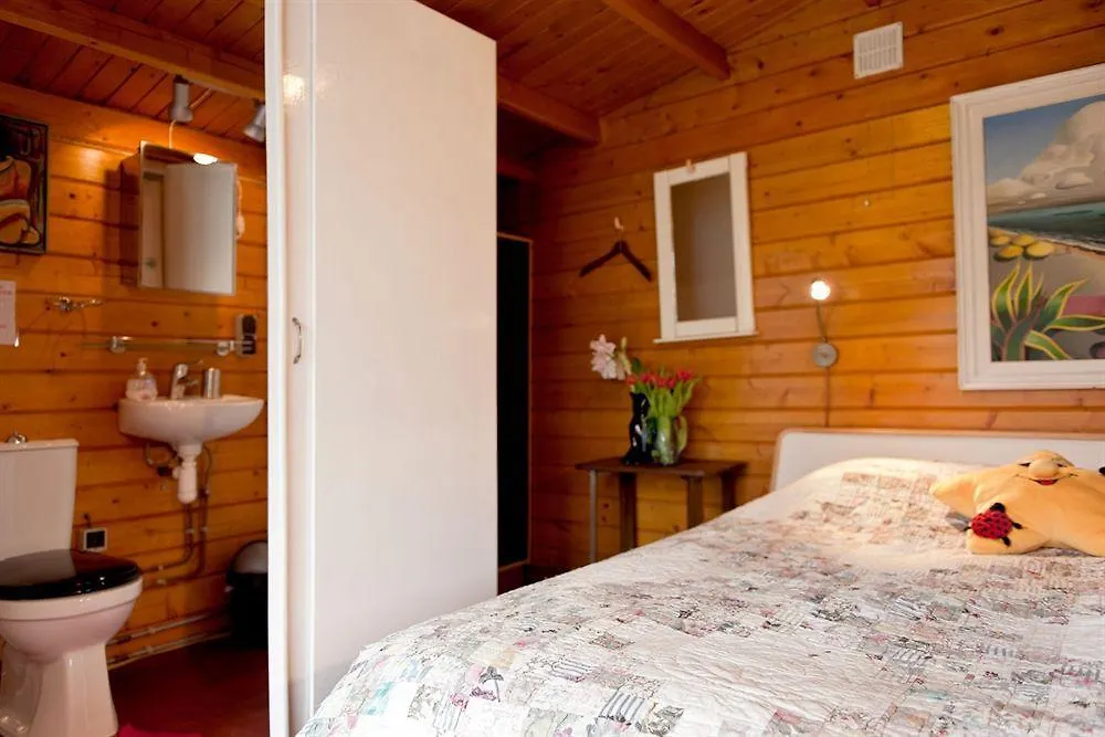 Xaviera'S Bed And Breakfast Амстердам 2*,